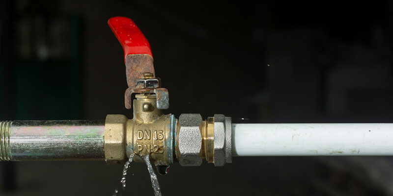 Frozen Pipe Prevention Tips from Our Water Removal Team
